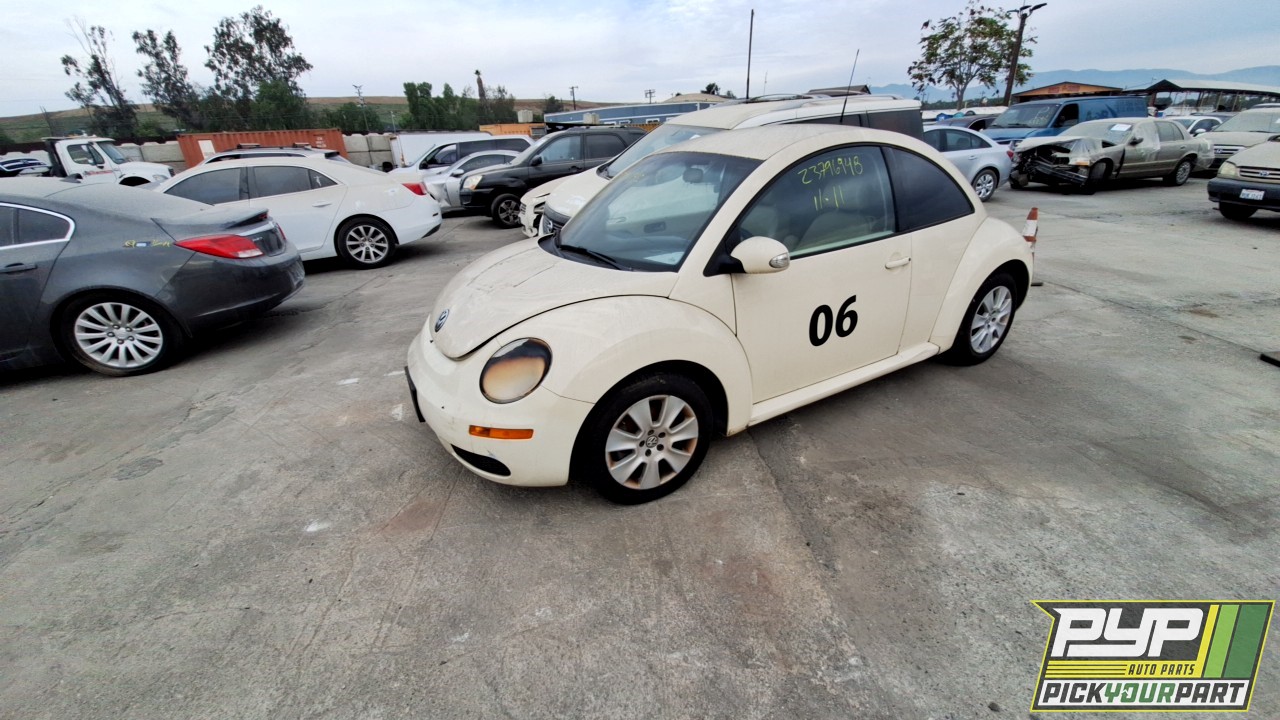 2008 VOLKSWAGEN BEETLE partes disponibles