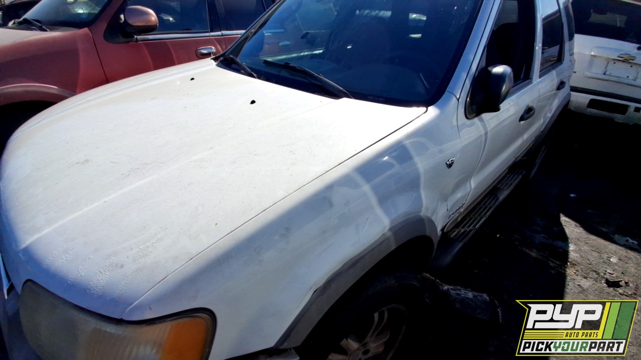2001 FORD ESCAPE available for parts