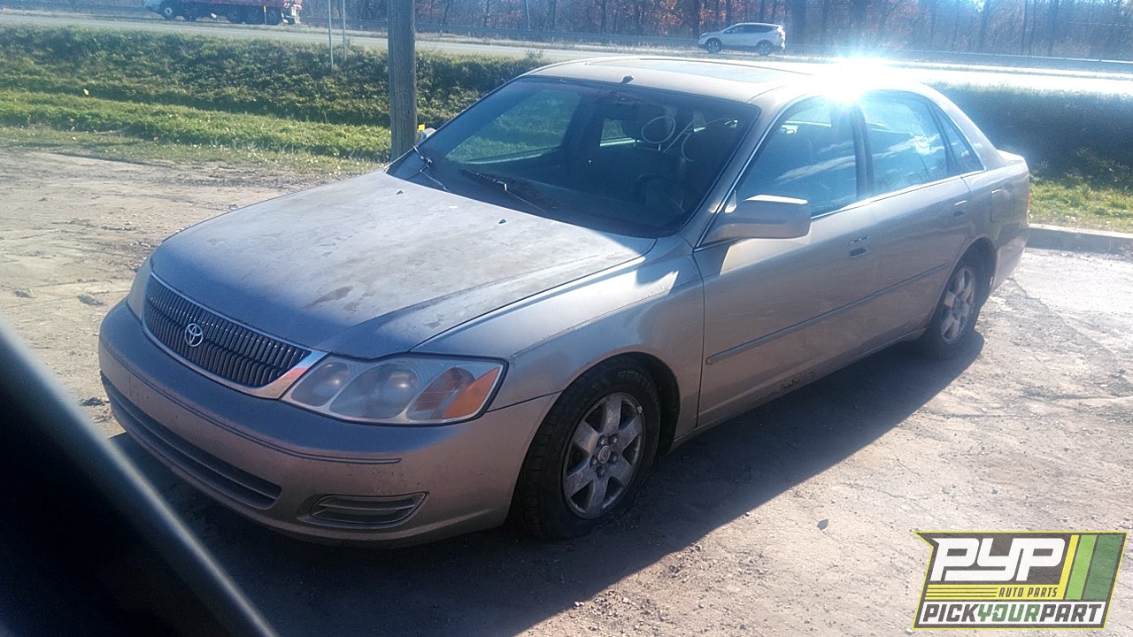 2001 TOYOTA AVALON available for parts