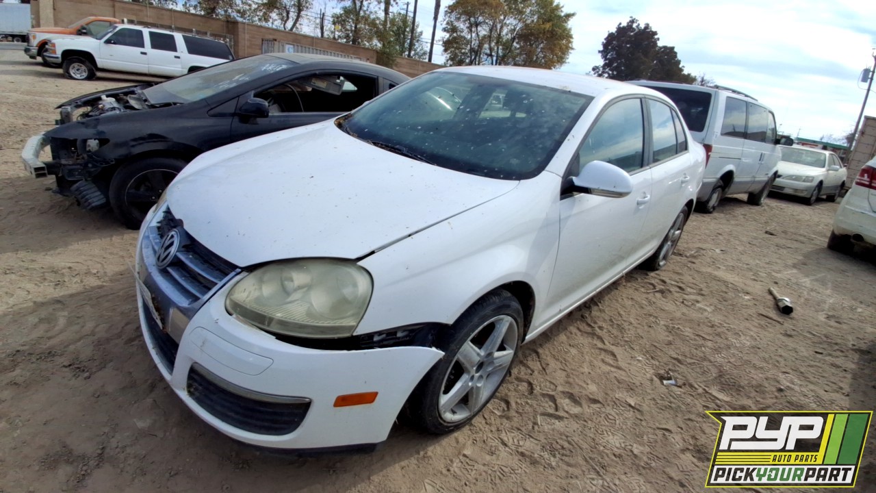 2010 VOLKSWAGEN JETTA partes disponibles