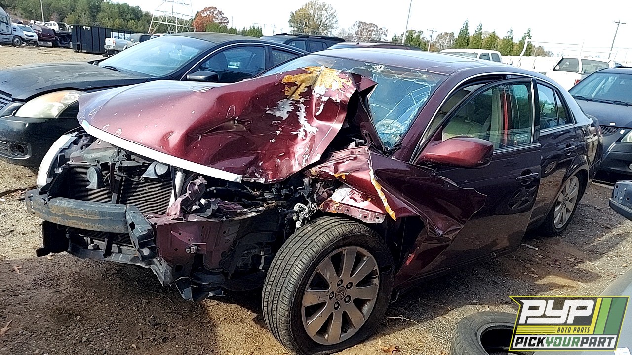 2007 TOYOTA AVALON available for parts
