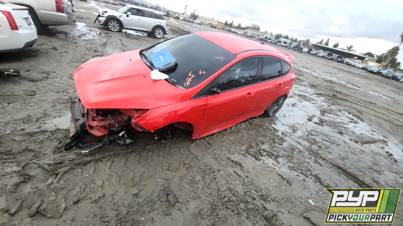 2015 FORD FOCUS partes disponibles