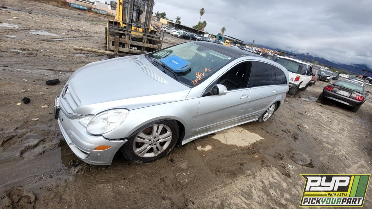 2006 MERCEDES-BENZ R500 available for parts