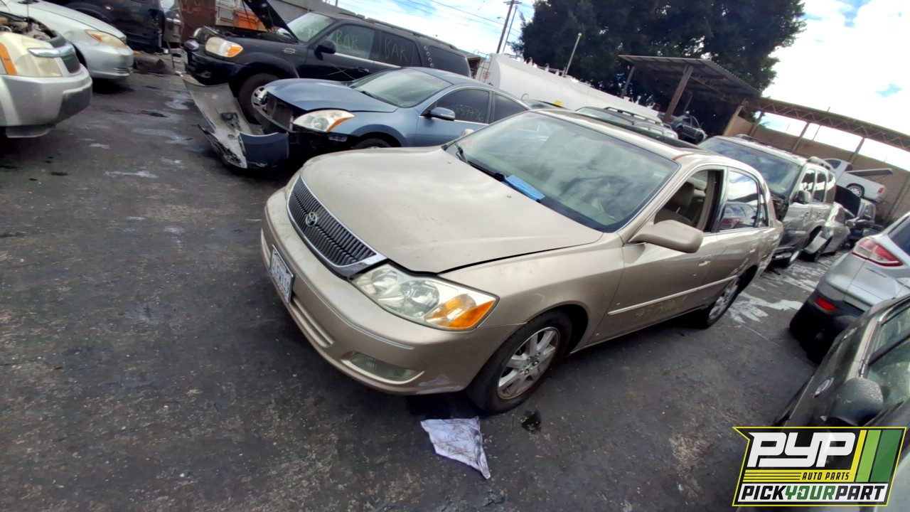 2000 TOYOTA AVALON available for parts