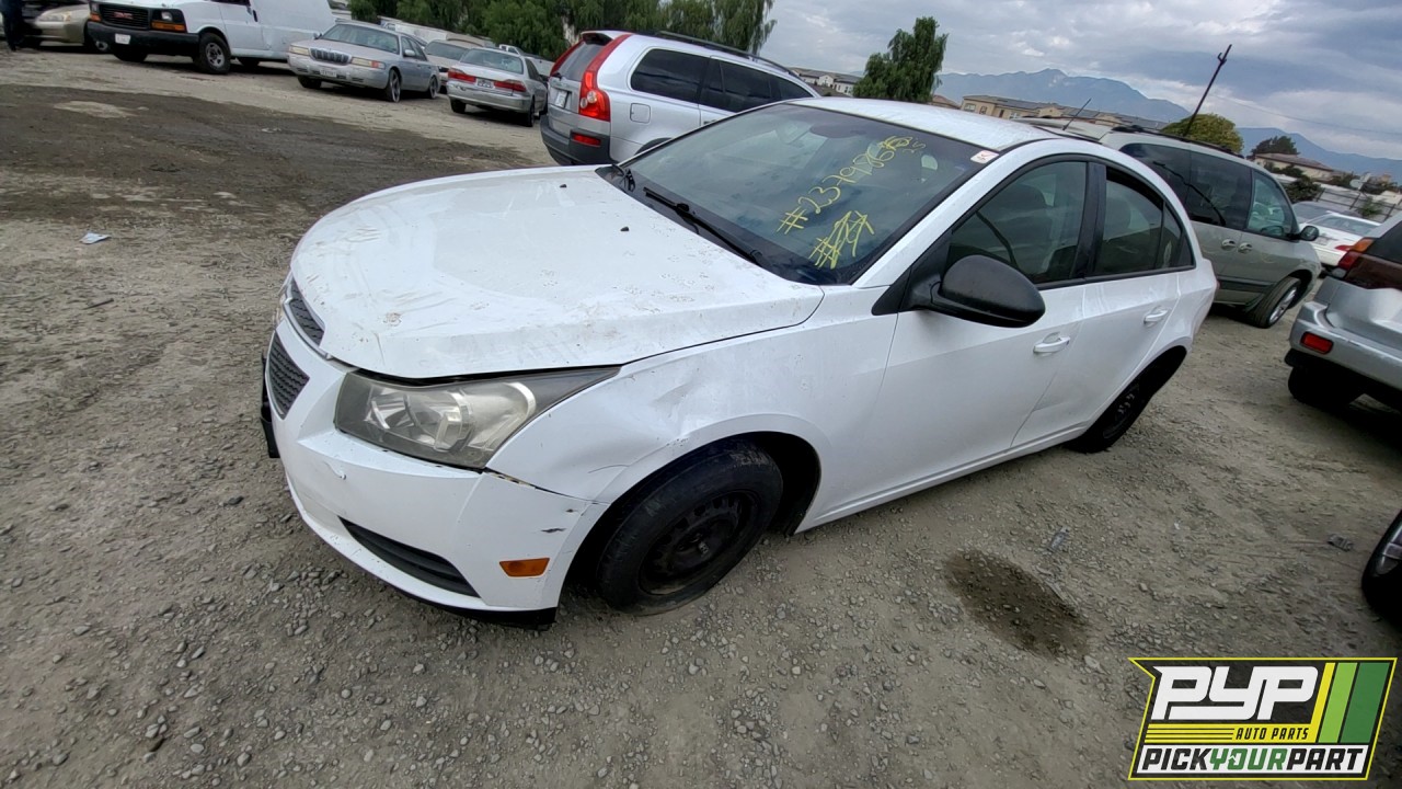 2014 CHEVROLET CRUZE partes disponibles