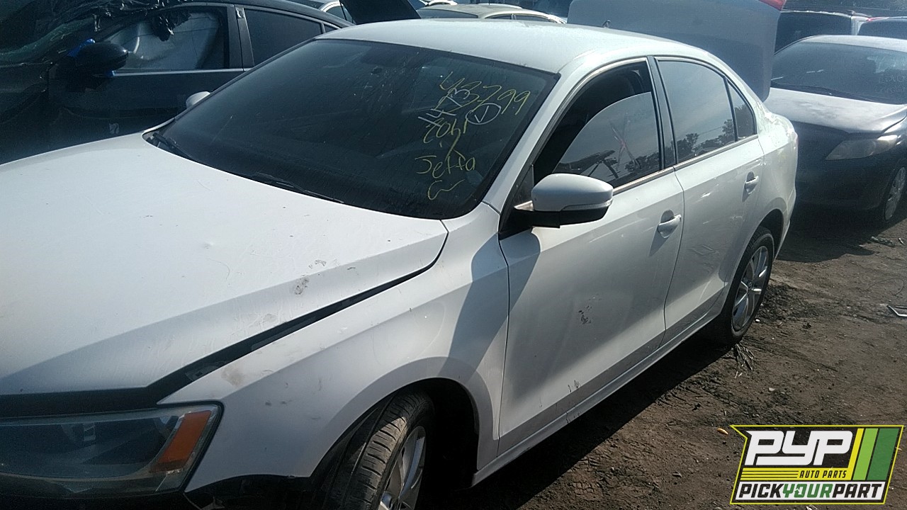 2011 VOLKSWAGEN JETTA partes disponibles