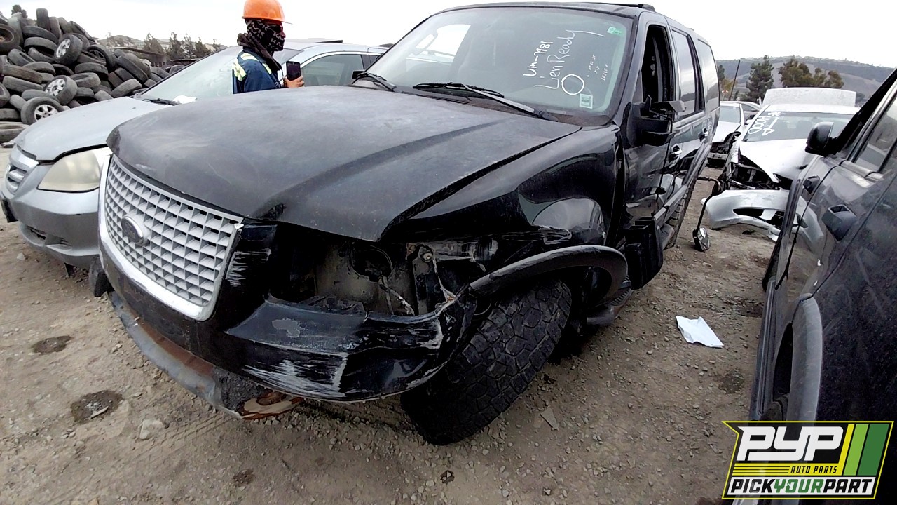 2004 FORD EXPEDITION available for parts