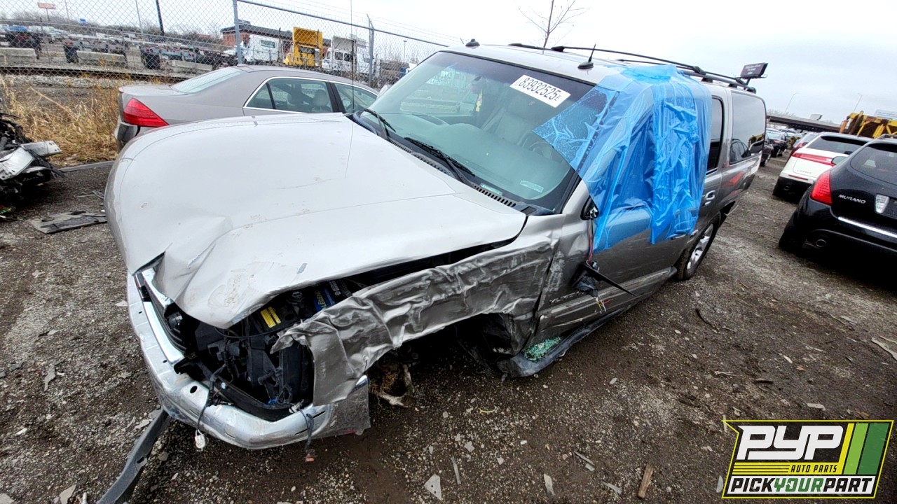 2003 GMC YUKON XL 1500 partes disponibles