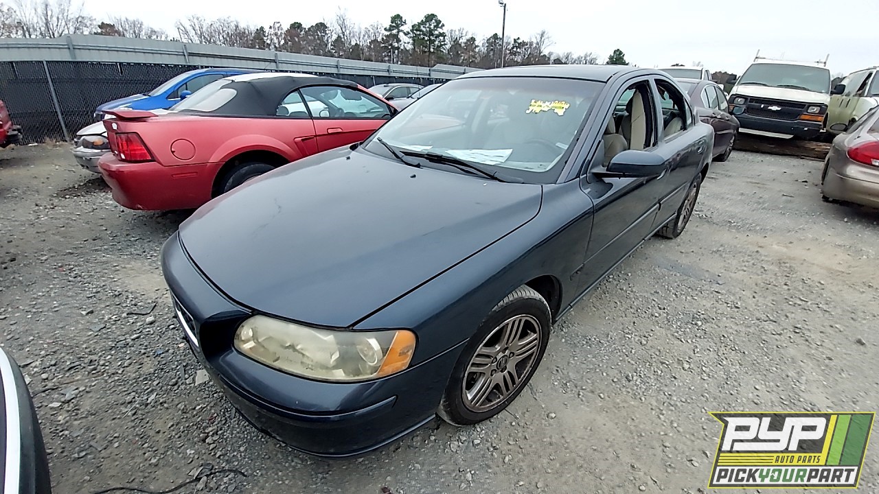 2005 VOLVO S60 available for parts