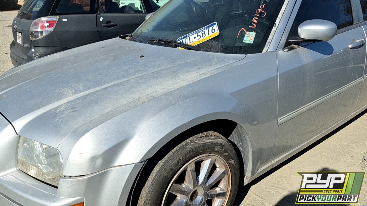 2007 CHRYSLER 300 available for parts