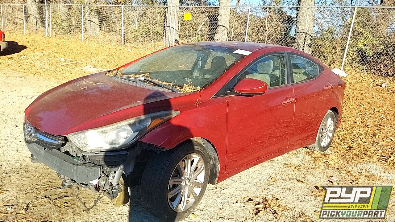 2015 HYUNDAI ELANTRA partes disponibles