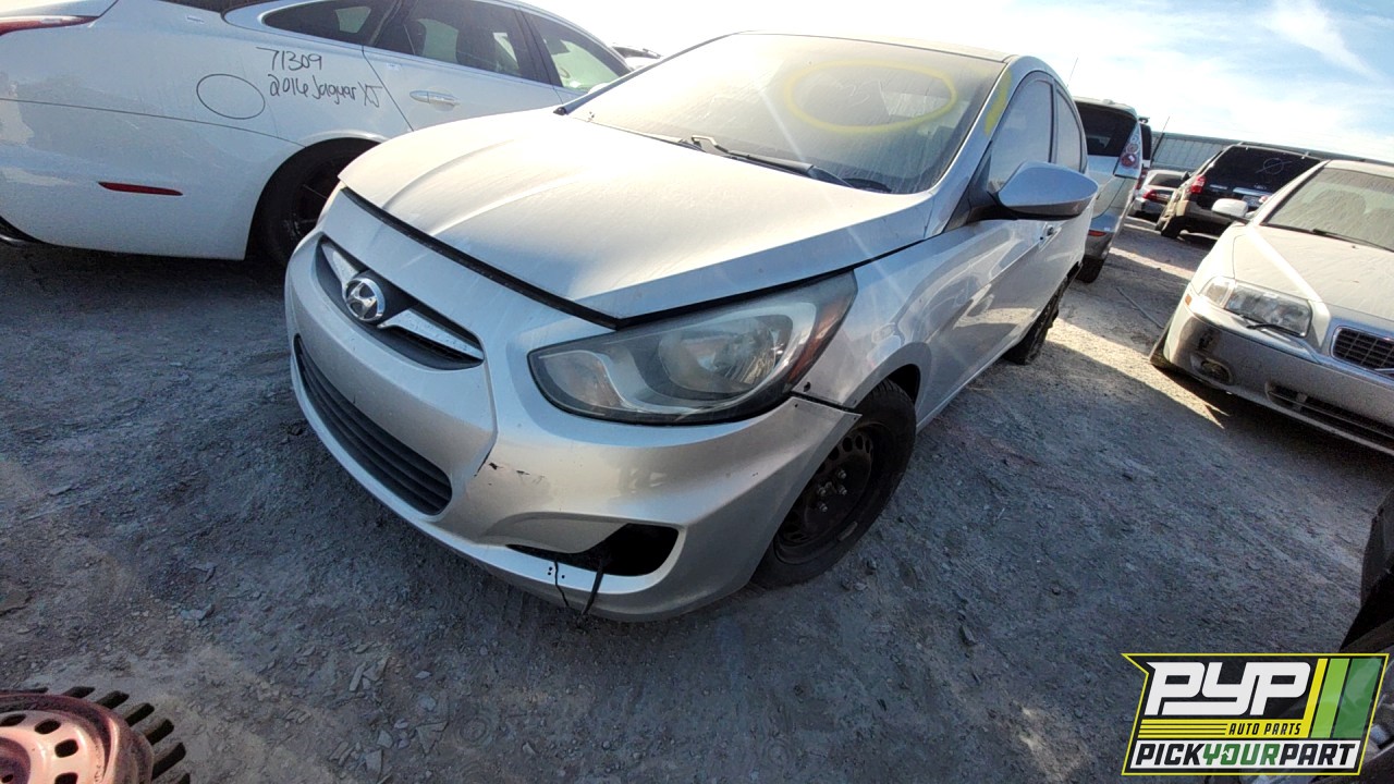 2012 HYUNDAI ACCENT partes disponibles