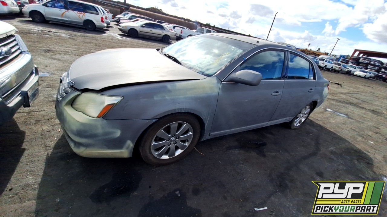 2005 TOYOTA AVALON partes disponibles