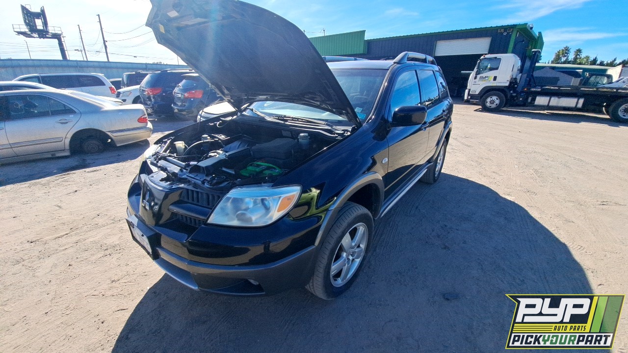 2005 MITSUBISHI OUTLANDER partes disponibles