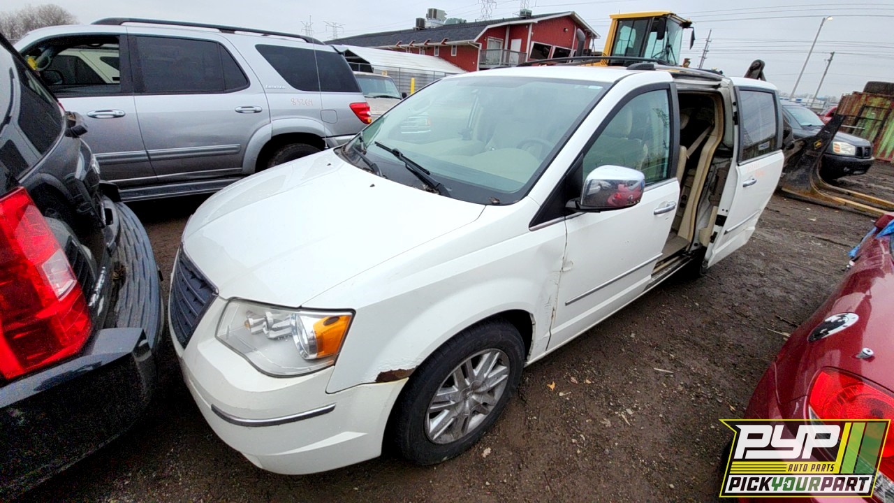 2008 CHRYSLER TOWN & COUNTRY available for parts