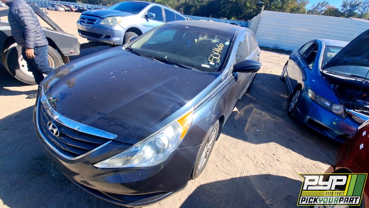 2012 HYUNDAI SONATA available for parts