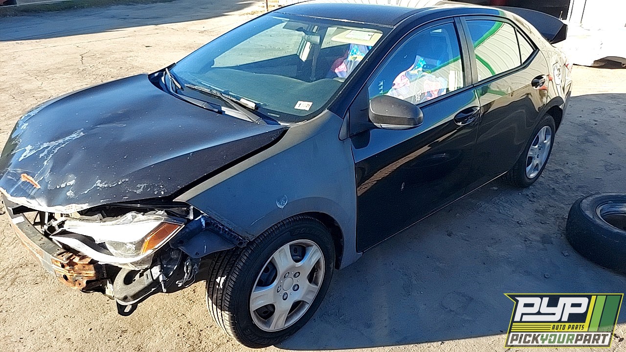 2015 TOYOTA COROLLA partes disponibles