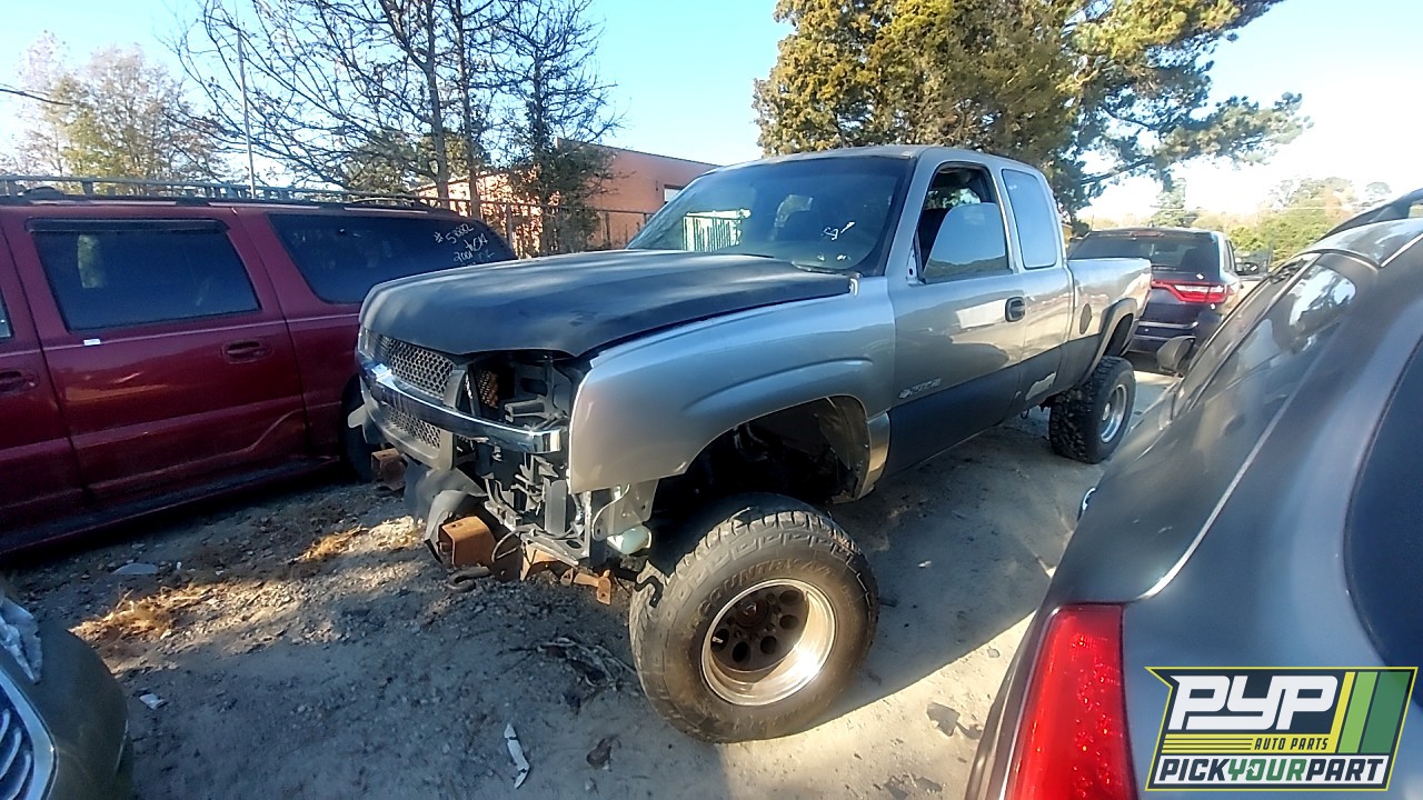 2003 CHEVROLET SILVERADO 2500 HD available for parts