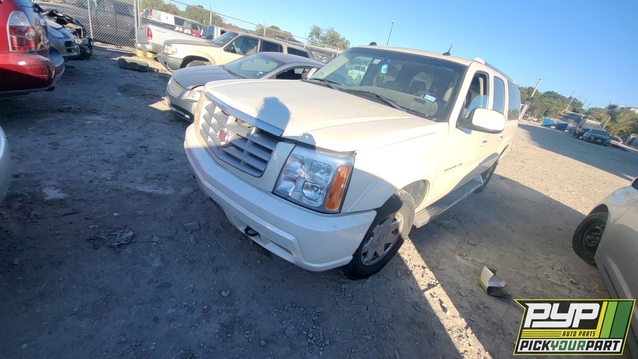 2005 CADILLAC ESCALADE ESV partes disponibles