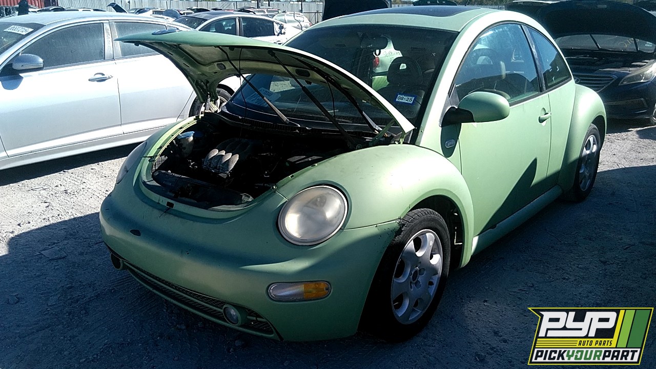 2002 VOLKSWAGEN BEETLE partes disponibles