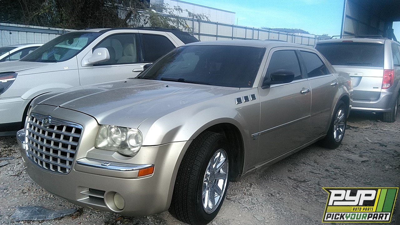 2006 CHRYSLER 300 partes disponibles