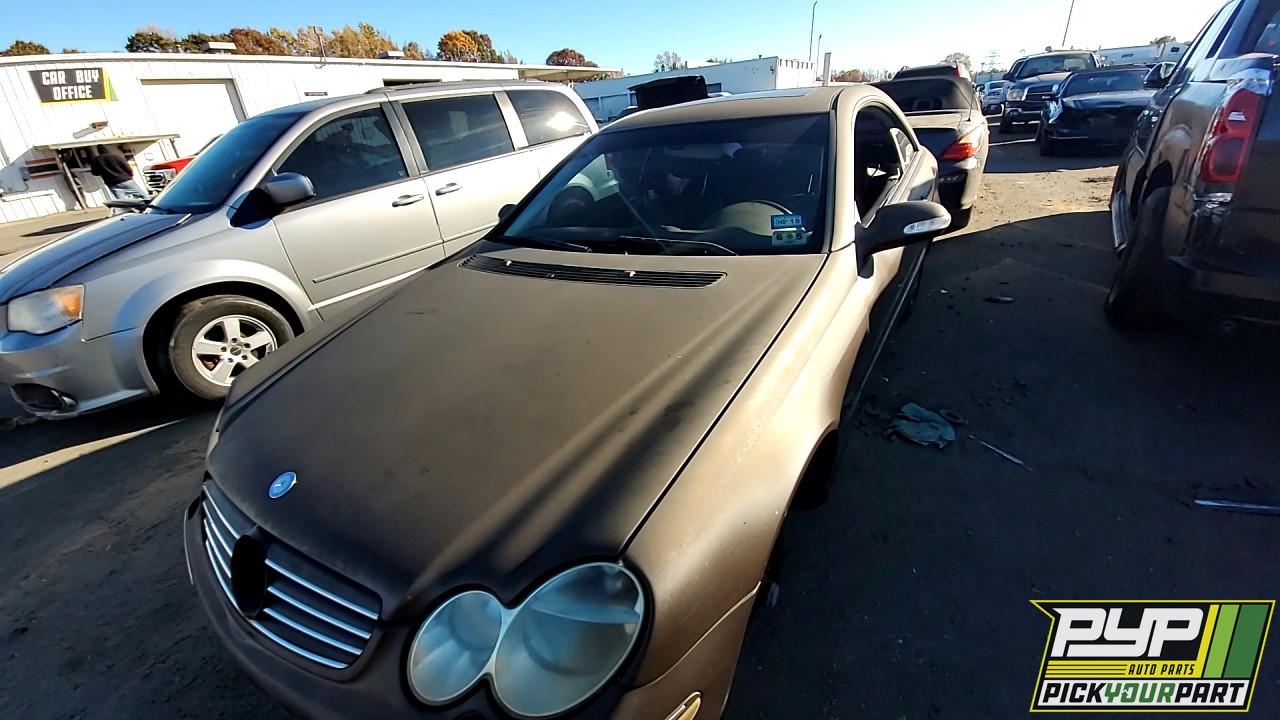 2004 MERCEDES-BENZ CLK320 partes disponibles