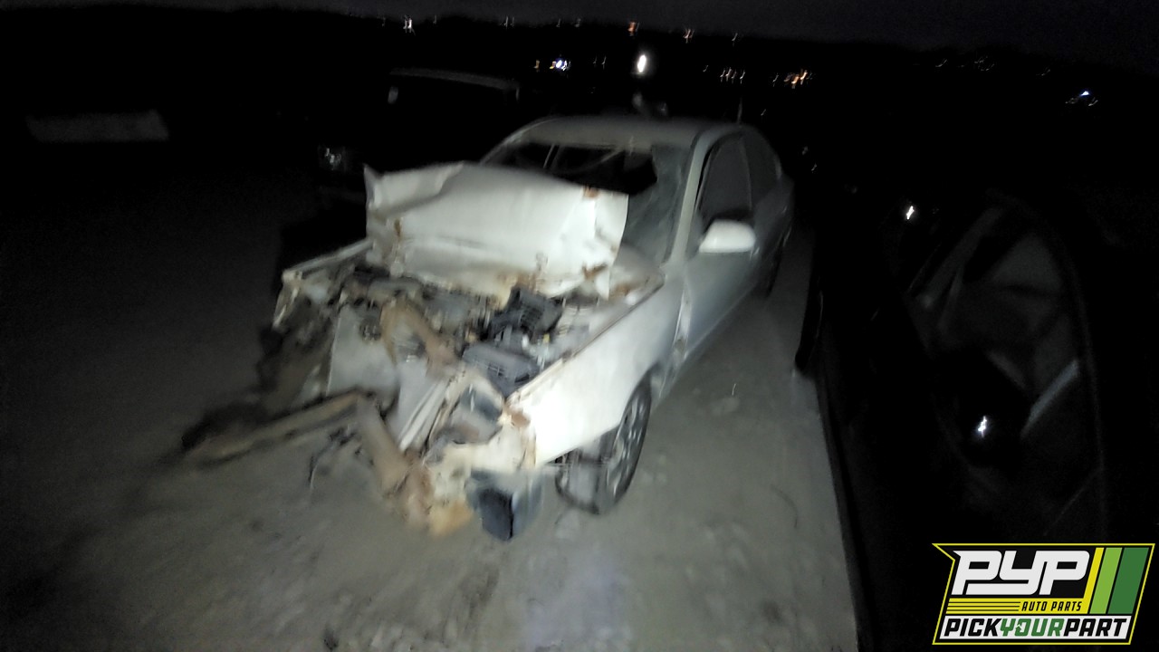 2003 HYUNDAI ELANTRA available for parts