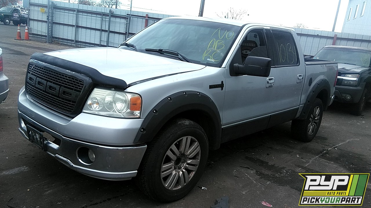 2006 LINCOLN MARK LT available for parts