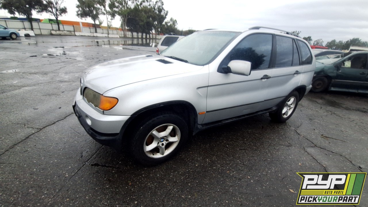 2002 BMW X5 partes disponibles