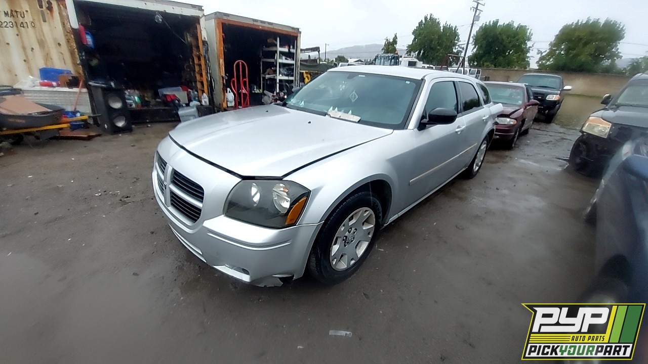 2005 DODGE MAGNUM available for parts