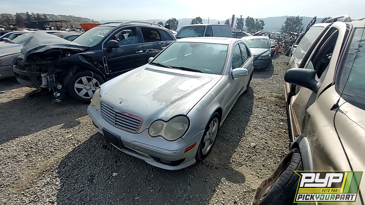 2006 MERCEDES-BENZ C230 partes disponibles