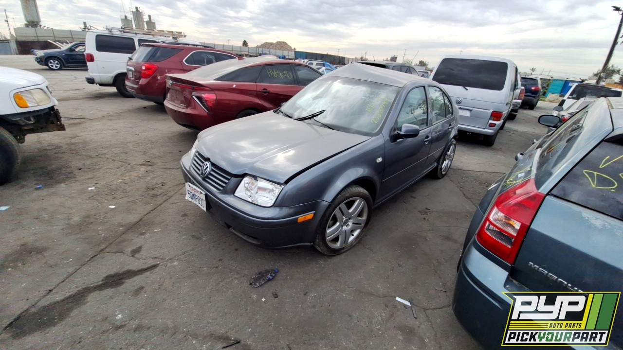 2003 VOLKSWAGEN JETTA partes disponibles