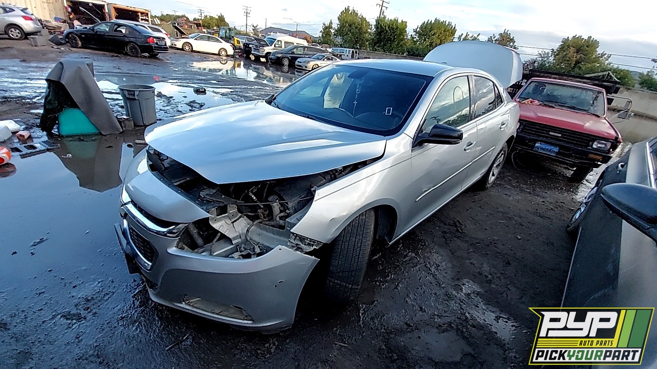 2015 CHEVROLET MALIBU partes disponibles