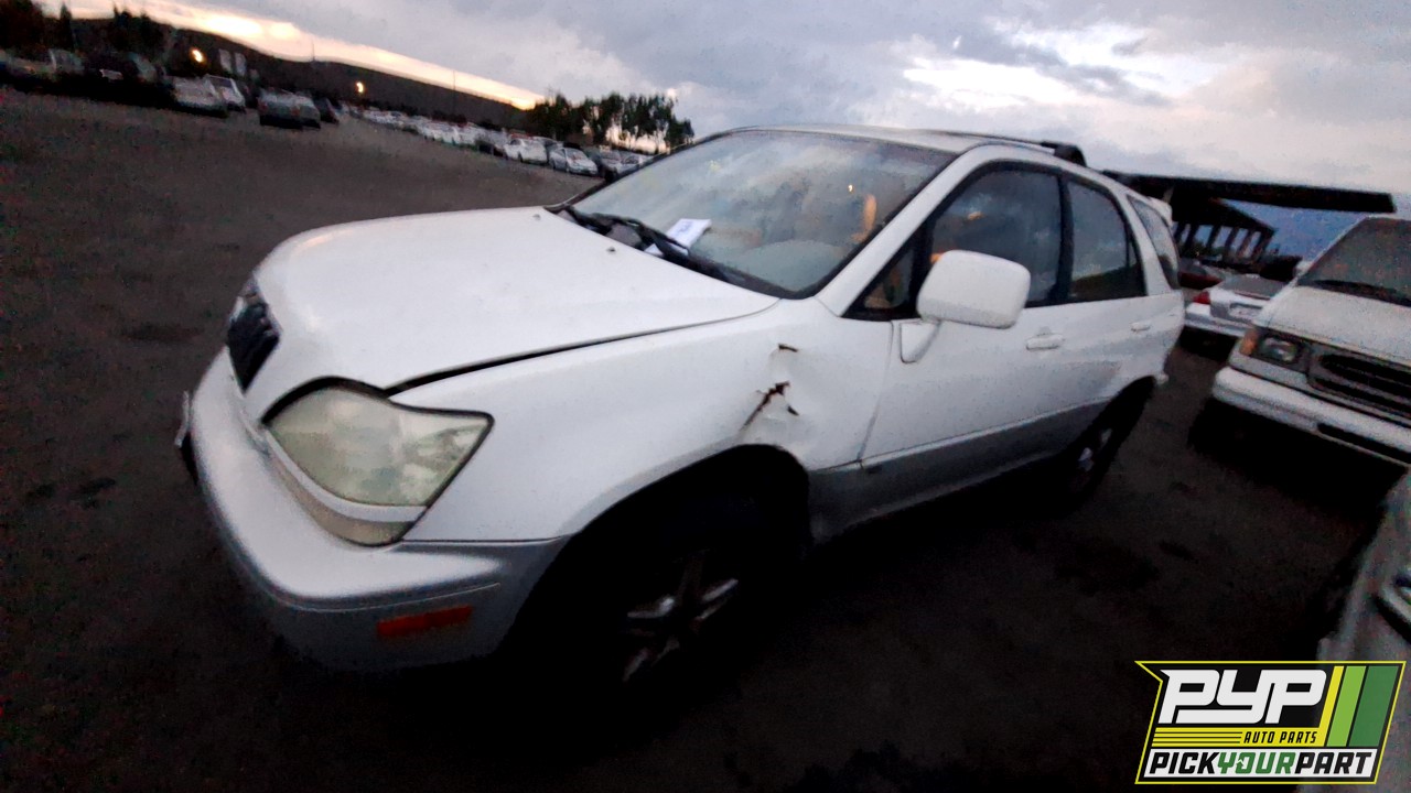 2001 LEXUS RX300 partes disponibles