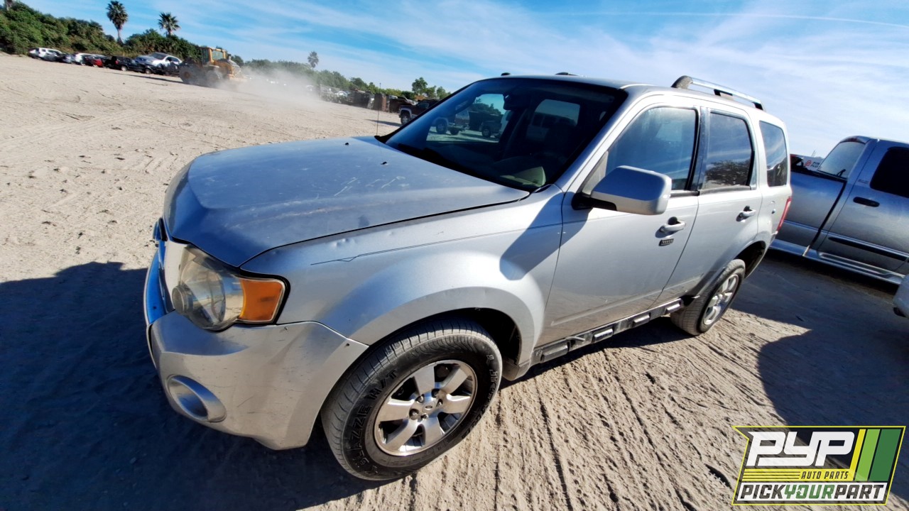 2009 FORD ESCAPE available for parts