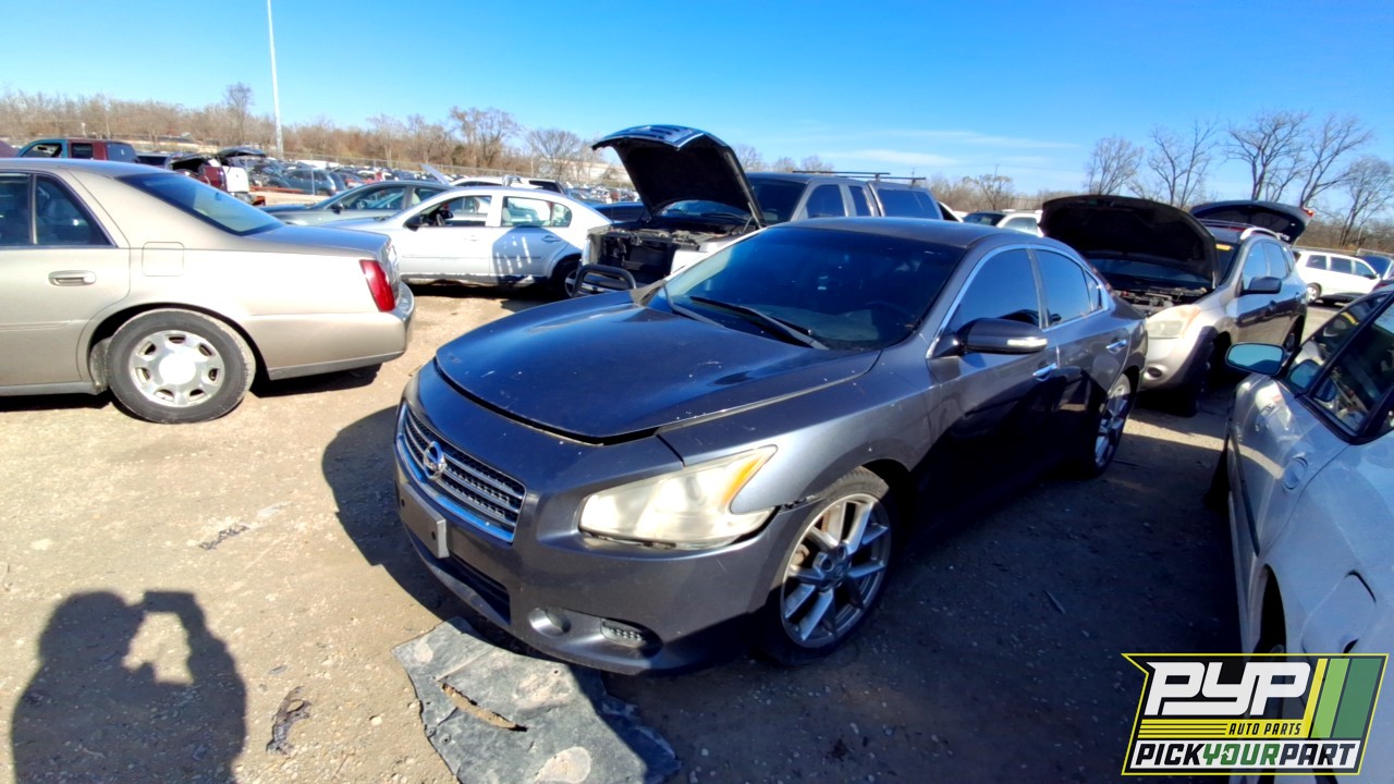 2010 NISSAN MAXIMA available for parts