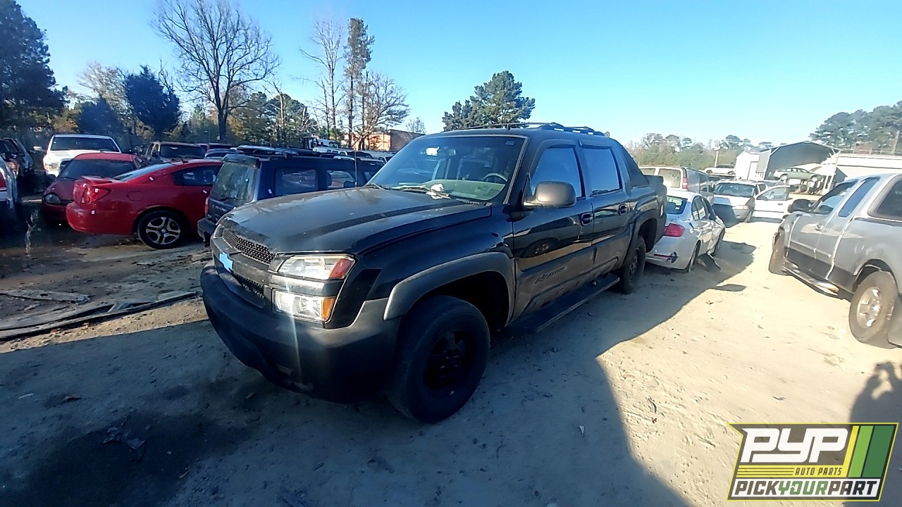 2002 CHEVROLET AVALANCHE 1500 available for parts