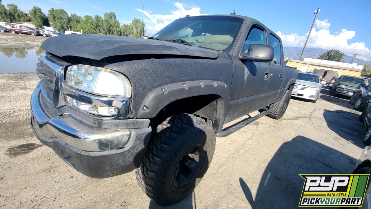 2004 GMC SIERRA 2500 HD available for parts