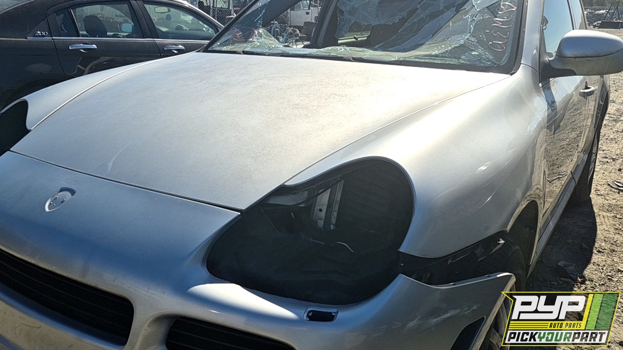 2004 PORSCHE CAYENNE available for parts