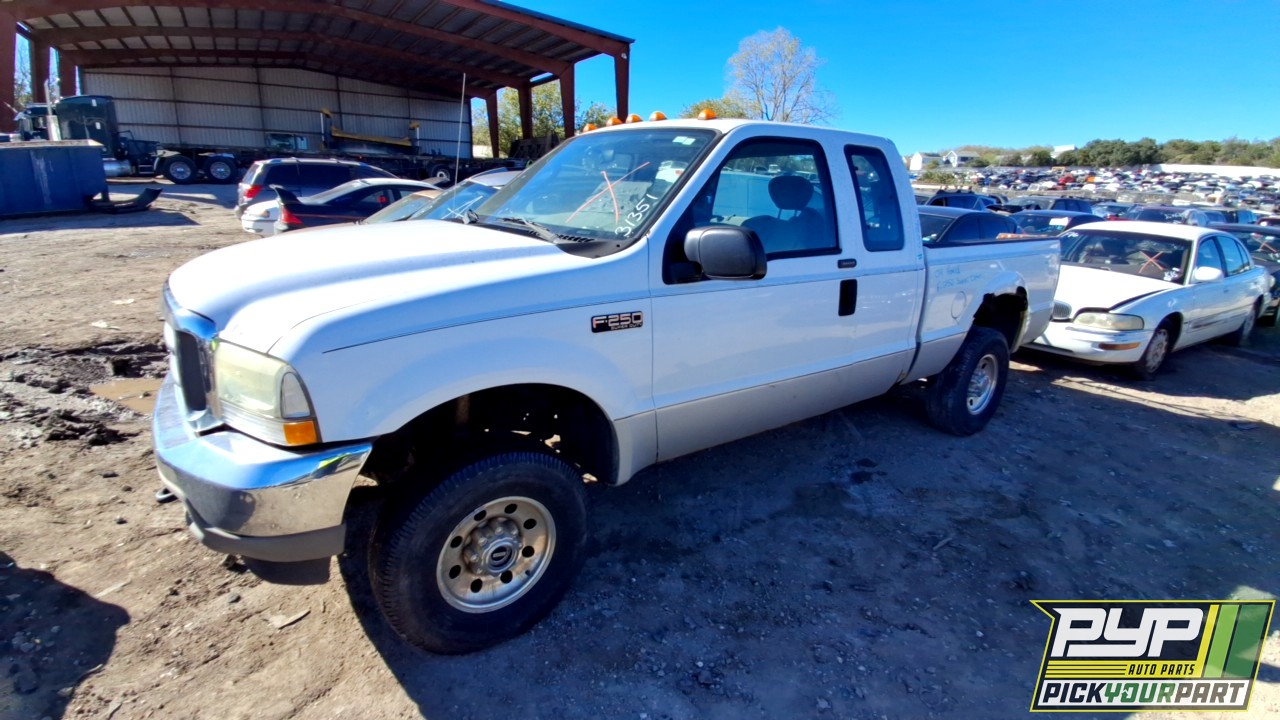 2004 FORD F-250 SUPER DUTY available for parts