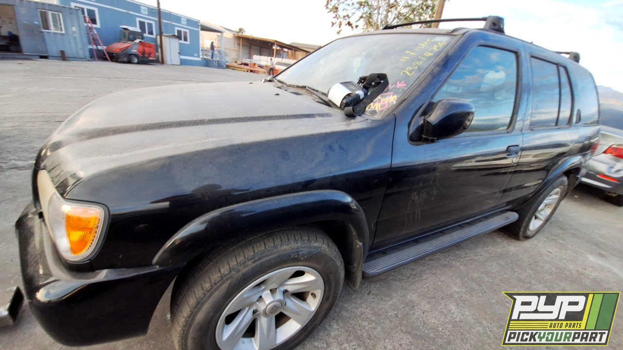 2002 NISSAN PATHFINDER partes disponibles