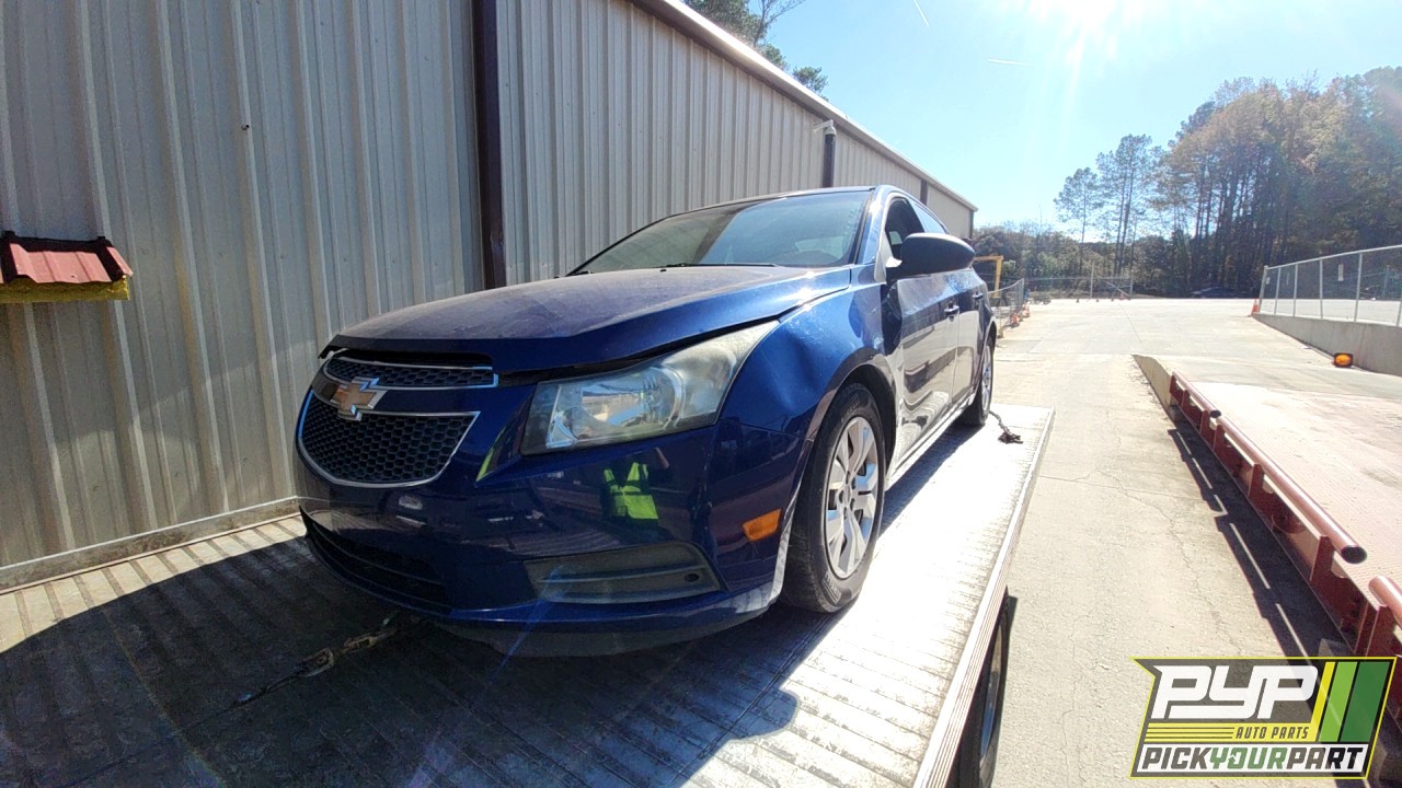 2013 CHEVROLET CRUZE partes disponibles