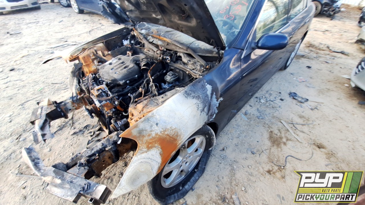 2004 INFINITI G35 partes disponibles