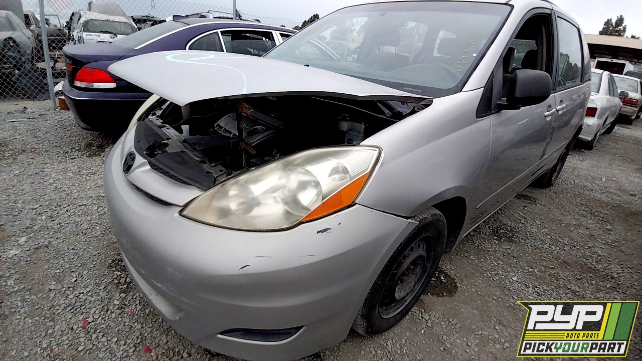 2006 TOYOTA SIENNA partes disponibles