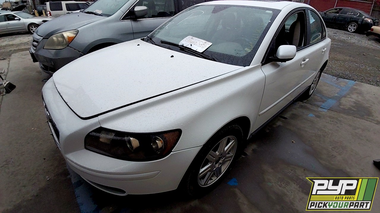 2006 VOLVO S40 partes disponibles