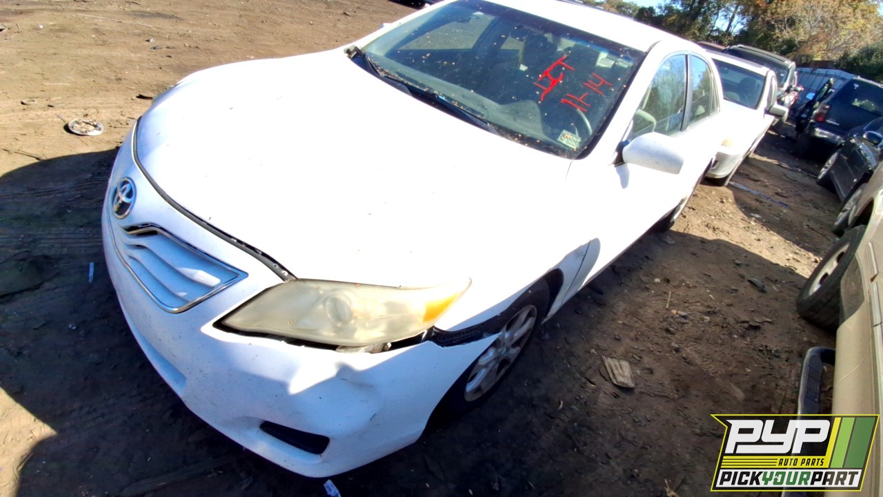 2010 TOYOTA CAMRY partes disponibles