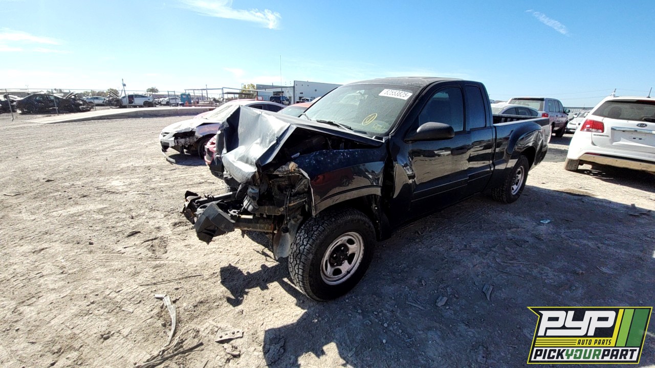 2007 MITSUBISHI RAIDER available for parts
