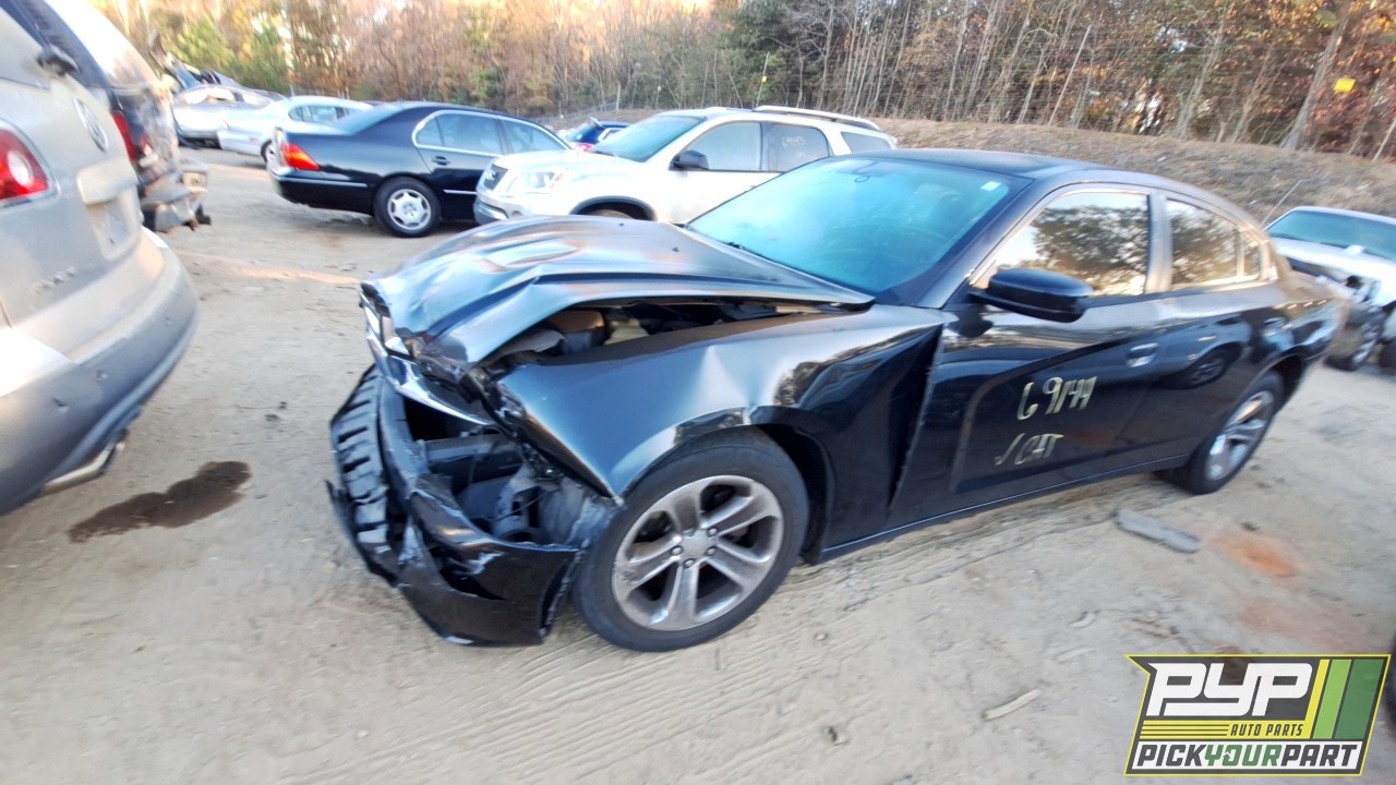 2014 DODGE CHARGER partes disponibles