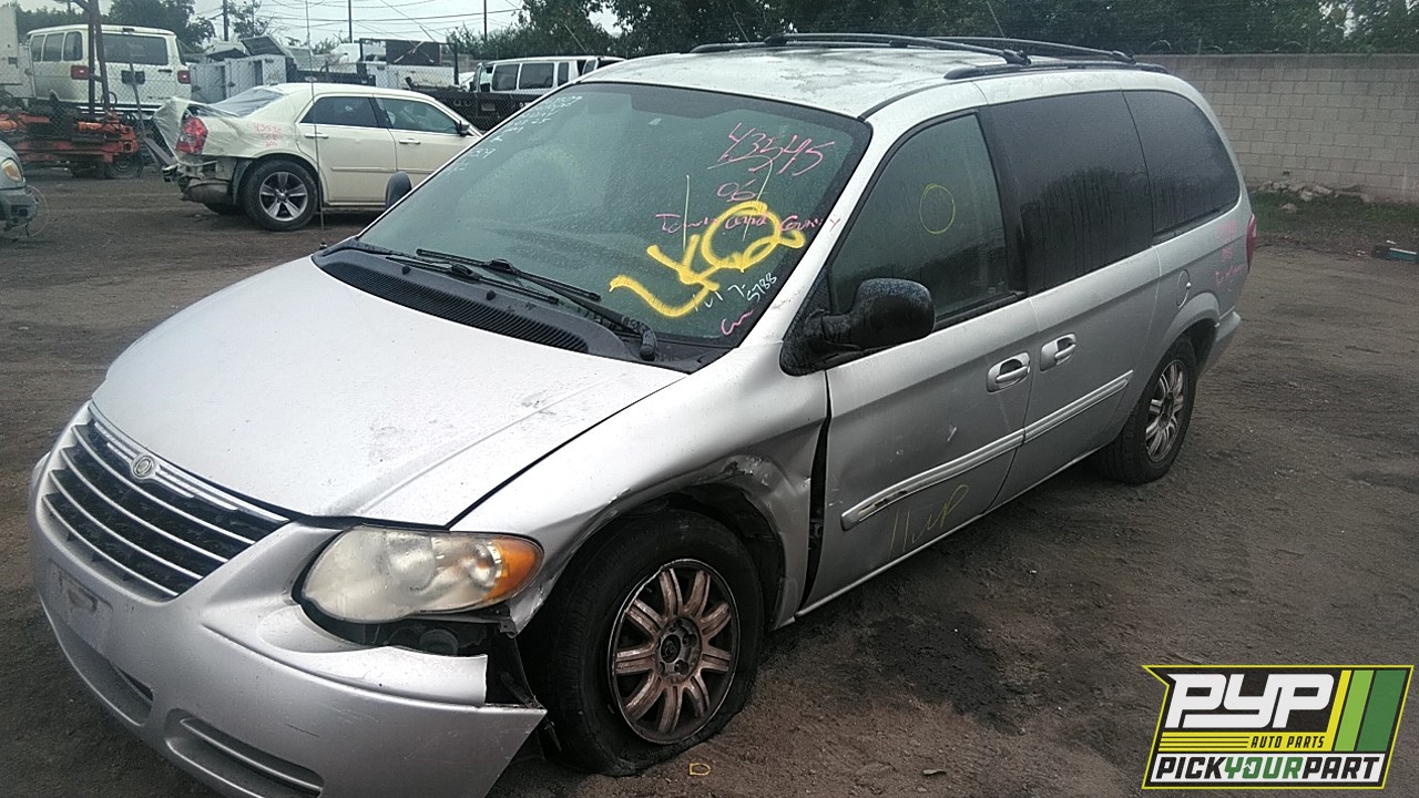 2006 CHRYSLER TOWN & COUNTRY partes disponibles