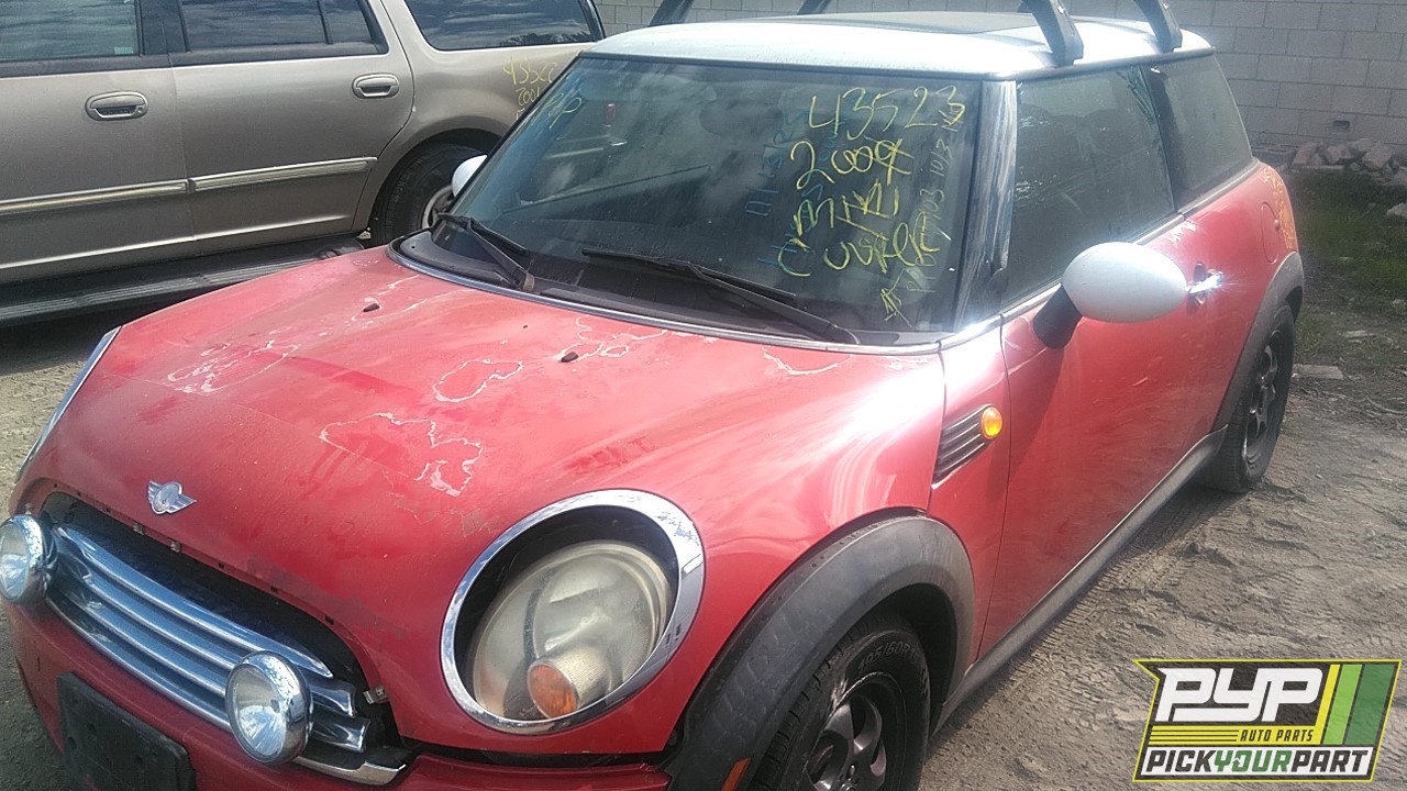 2009 MINI COOPER partes disponibles